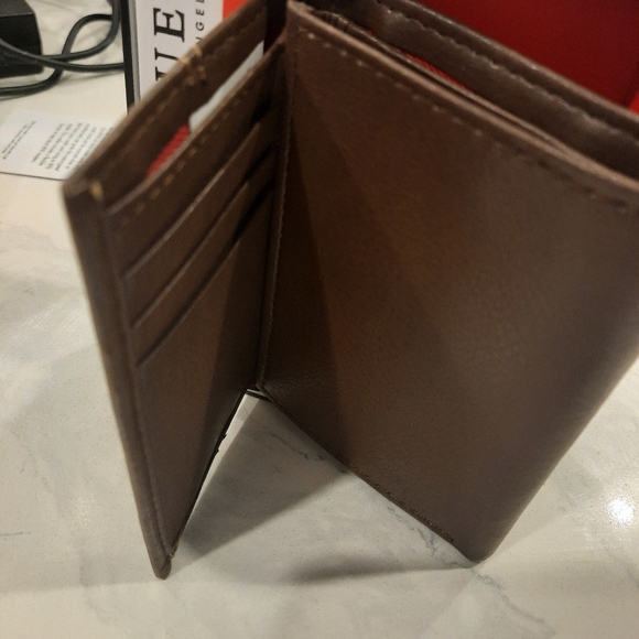 Guess wallet brown - Picture 2 of 4